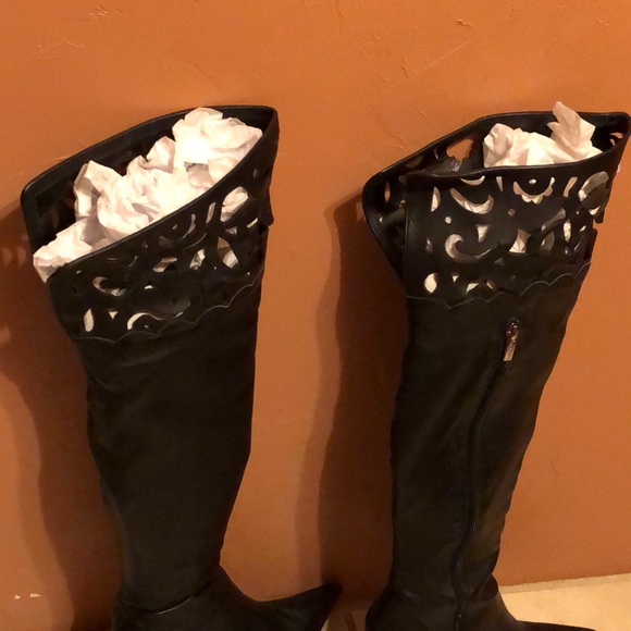 🛑 SOLD 🛑 So sexy on!! Leather Vintage onlineVictoriaSecret - Picture 4 of 8